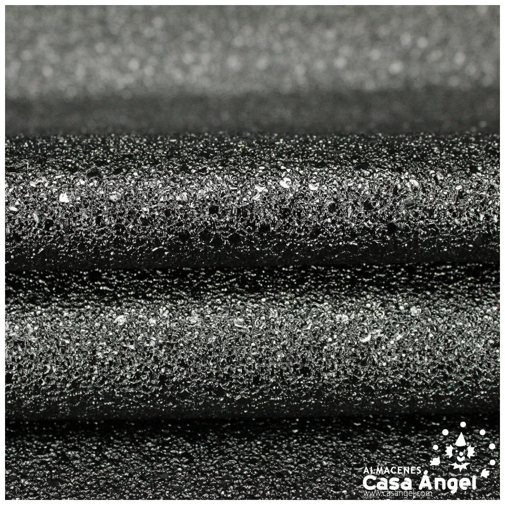 POLIPIEL NEGRA CON TEXTURA ARRUGADA SERIE ROCKS 140cm