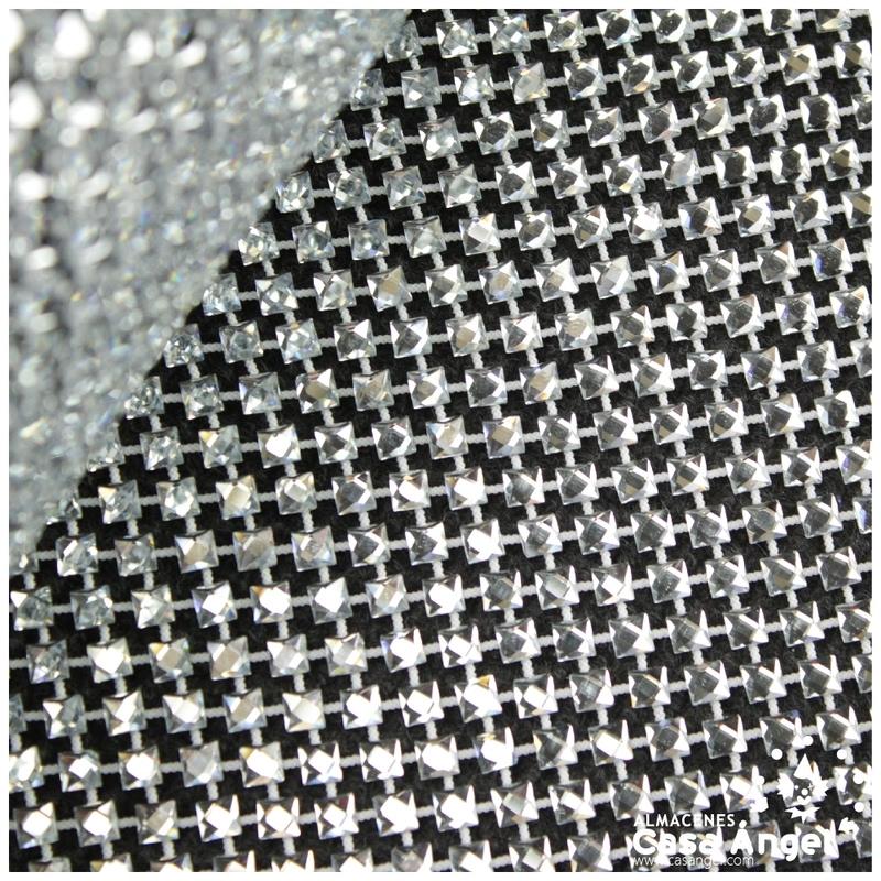 MALLA CON PEDRERÍA ACRÍLICA PLATA SERIE ALMAS 120cm