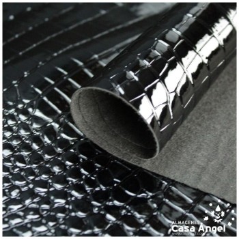 POLIPIEL CHAROLADA COCODRILO NEGRO SERIE KAWANI 140cm