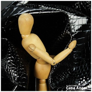 POLIPIEL CHAROLADA COCODRILO NEGRO SERIE KAWANI 140cm