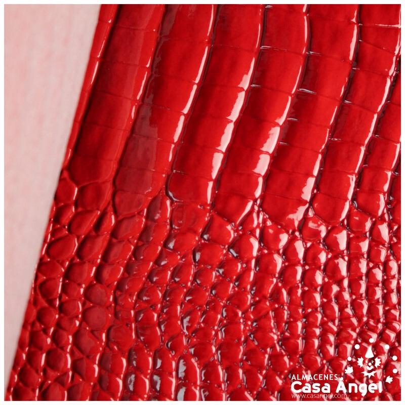 POLIPIEL CHAROLADA COCODRILO ROJO SERIE KAWANI 140cm
