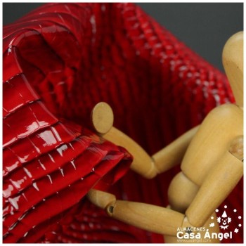 POLIPIEL CHAROLADA COCODRILO ROJO SERIE KAWANI 140cm