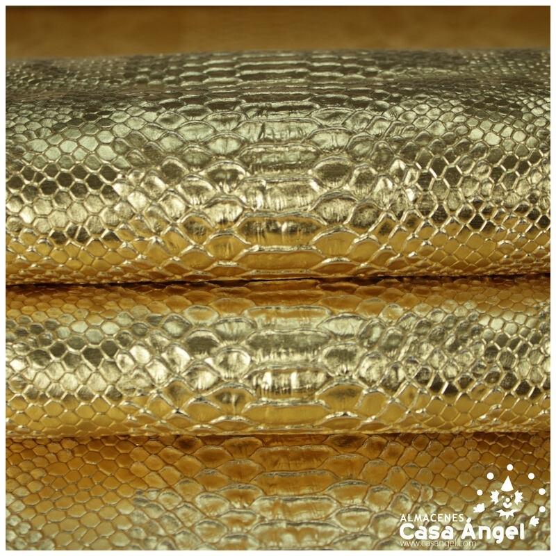POLIPIEL DORADA LABRADO PIEL DE SERPIENTE SERIE MANKAI 140cm