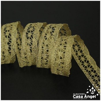 PUNTILLA DE BOLILLO CON HILO METALIZADO ORO SERIE ZANNONE 20mm