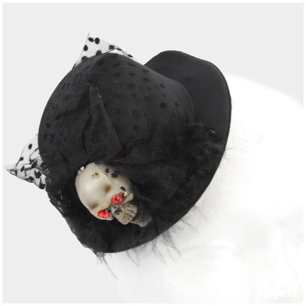 MINI SOMBRERO CON CALAVERA Y TOCADO