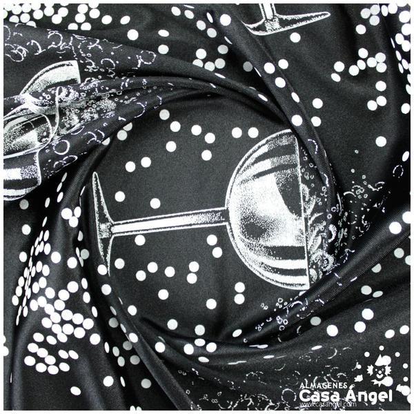 RASETE NEGRO CON ESTAMPADO DE COPAS 150cm