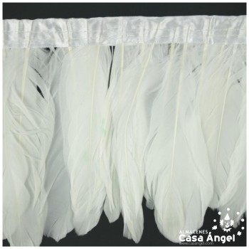 FLECO DE PLUMAS BLANCO DE OCA SOBRE CINTA DE RASO 18cm