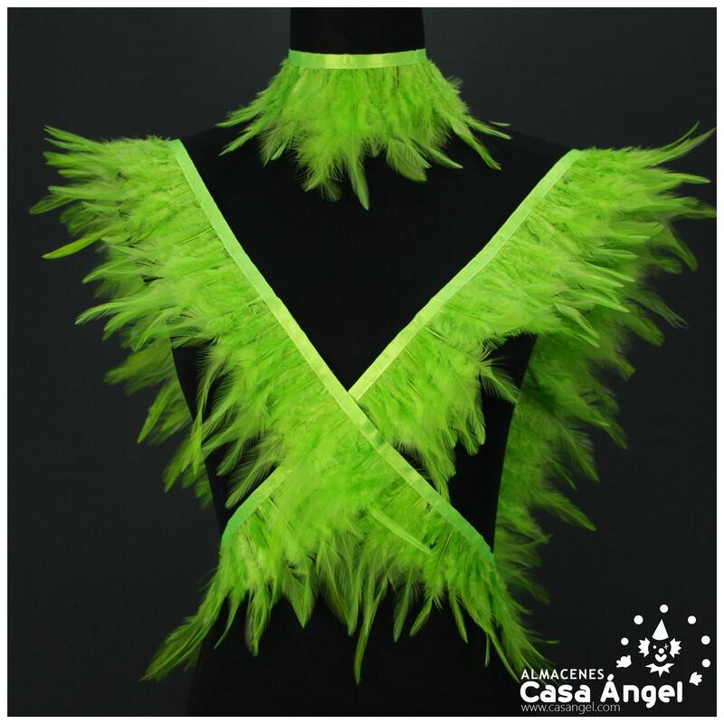 FLECO DE PLUMAS DE GALLO VERDE PISTACHO SOBRE CINTA DE RASO 13cm
