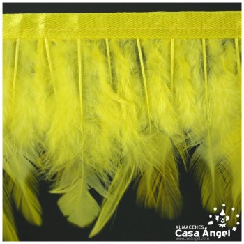 FLECO DE PLUMAS DE GALLO AMARILLAS SOBRE CINTA DE RASO 13cm