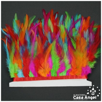 FLECO DE PLUMAS DE GALLO MULTICOLOR SOBRE CINTA DE RASO 13cm