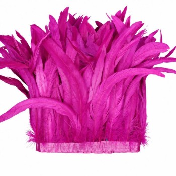FLECO DE PLUMAS DE 30cm FUCSIA DE GALLO BLANQUEADAS Y TINTADAS 200cm