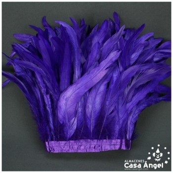 FLECO DE PLUMAS DE 30cm MORADAS DE GALLO BLANQUEADAS Y TINTADAS 200cm