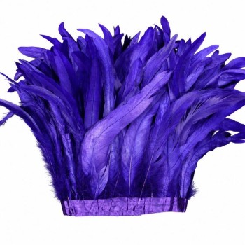 FLECO DE PLUMAS DE 30cm MORADAS DE GALLO BLANQUEADAS Y TINTADAS 200cm