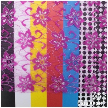 TUL DE ENCAJE FUCSIA CON FLORES DE LÚREX SERIE ÁUREO 150cm