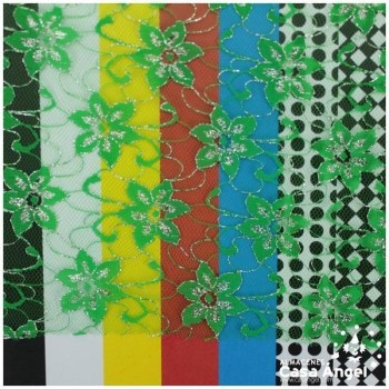 TUL DE ENCAJE VERDE CON FLORES DE LÚREX SERIE ÁUREO 150cm