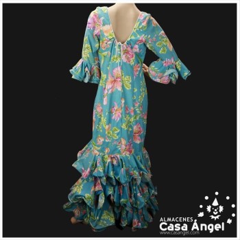 TRAJE DE FLAMENCA CANASTILLA AZUL CLARO CON ESTAMPADO FLORAL