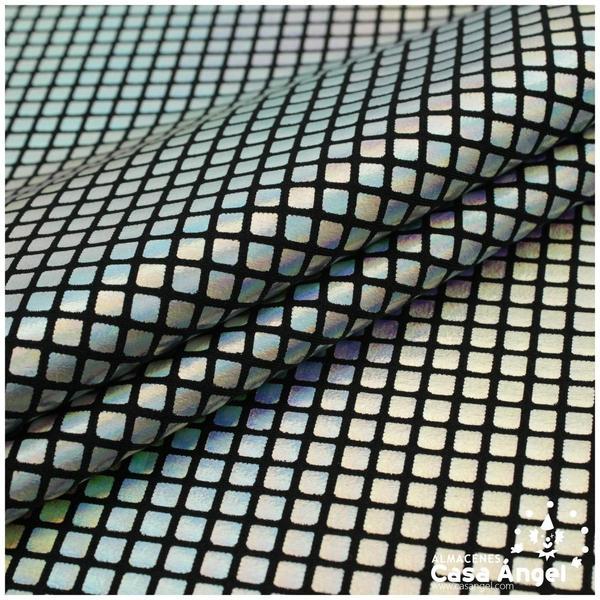 LYCRA ESTAMPADA NEGRA CUADROS BRILLO OIL 150cm