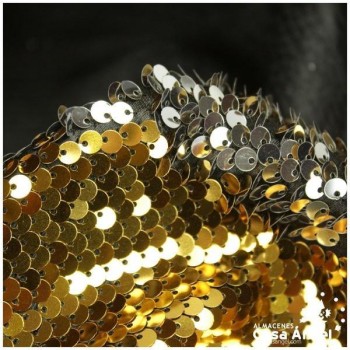 TELA DE RASO CON LENTEJUELAS REVERSIBLES ORO Y PLATA SERIE RAMÓN 135cm