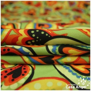 STRECH ESTAMPADO DE CORAZONES SOBRE VERDE SERIE FIESTA 150cm