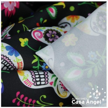 TEJIDO STRECH ESTAMPADO CALAVERAS DÍA DE LOS MUERTOS 150cm