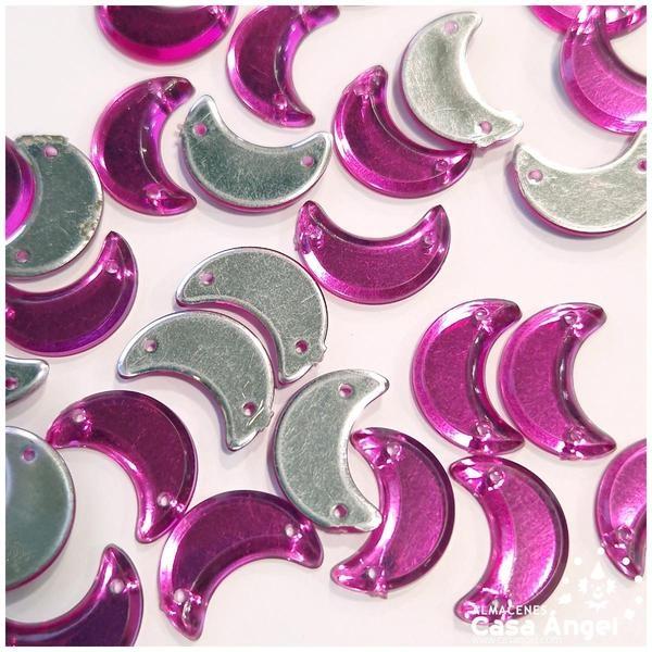 PIEDRAS ACRÍLICAS MEDIALUNA17x12mm FUCSIA BOLSA 50uds