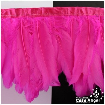 FLECO DE PLUMAS DE OCA FUCSIA 15cm
