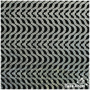 LYCRA NEGRA ESTAMPADA CON DIBUJO DE LENTEJUELAS PLATA 150cm