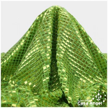 PUNTO LAMÉ PISTACHO CON LENTEJUELAS CUADRADAS SERIE GRIDY 112cm