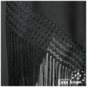 MANTÓN FLAMENCO NEGRO LISO CON FLECO CALADO DE CUQUILLO