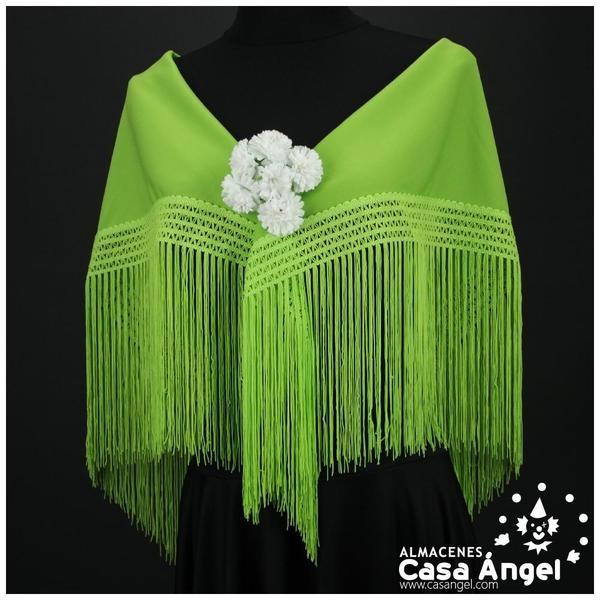 MANTÓN FLAMENCO PISTACHO LISO CON FLECO CALADO DE CUQUILLO
