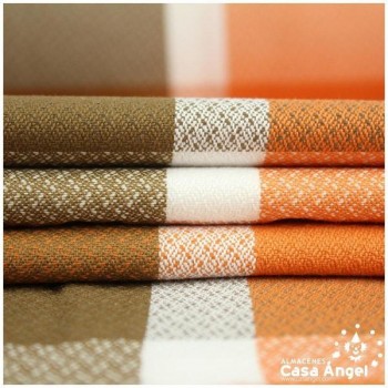 MANTELERÍA CREPÉ A CUADROS SERIE ORIÓN NARANJA 150cm