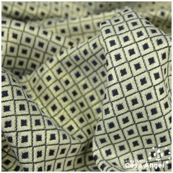 BROCADO REVERSIBLE CON MOTIVO AZUL DE ROMBOS SERIE NANCY 280cm