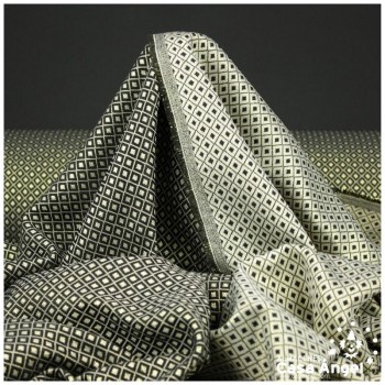 BROCADO REVERSIBLE CON MOTIVO NEGRO DE ROMBOS SERIE NANCY 280cm