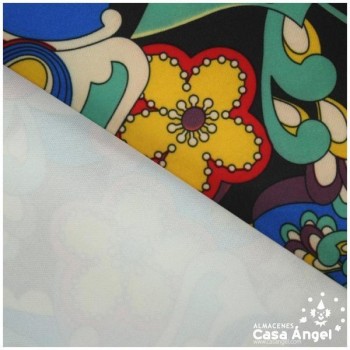 TELA NEOPRENO ESTAMPADO MIX DE FLORES 150cm