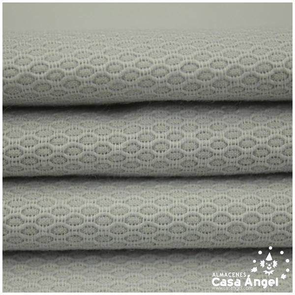 PIQUÉ GRIS CON LABRADO DE PANAL DE ABEJAS SERIE NERJA 150cm