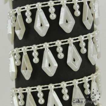 PASAMANERÍA PLÁSTICA DIAMANTES BOLITAS 2cm