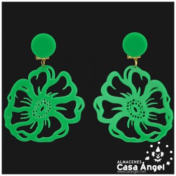 PENDIENTES DE PLÁSTICO EN FORMA DE FLOR CALADA