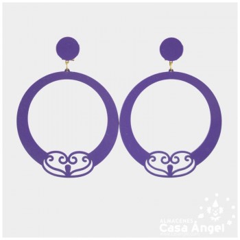 PENDIENTES DE AROS CON DECORACIÓN CALADA