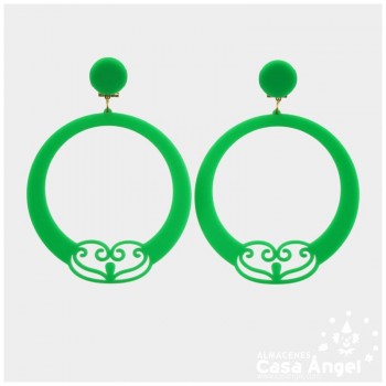PENDIENTES DE AROS CON DECORACIÓN CALADA