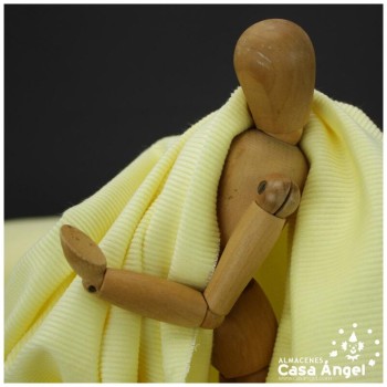 MICROPANA AMARILLO POLLITO LISA 150cm