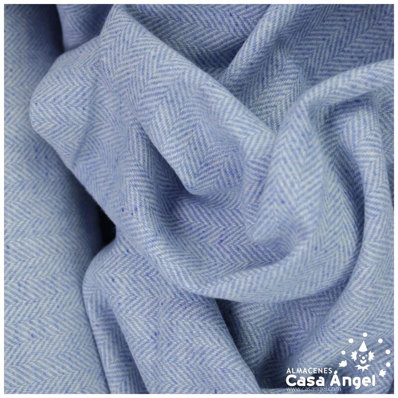 LANA ASARGADA EN ESPIGA AZUL 150cm