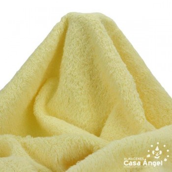 TELA FELPA COLOR AMARILLO CLARO