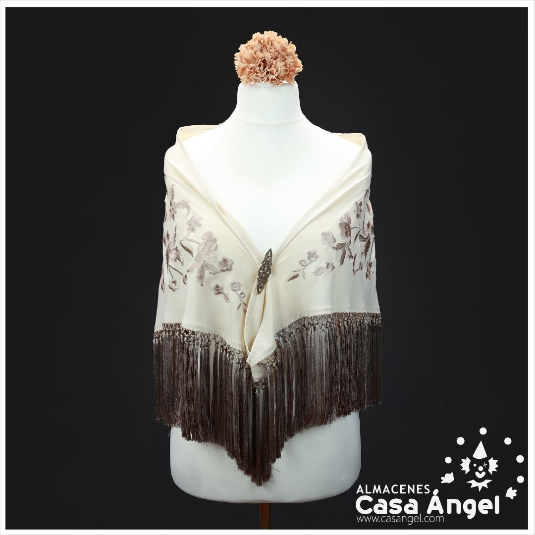 MANTÓN DE FLAMENCA COLOR VISÓN BORDADO FLORAL AL TONO 140cm