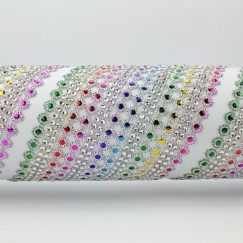 PASAMANERÍA ANCHA LÍNEAS PLÁSTICO CROMADO IMITACIÓN STRASS 105mm