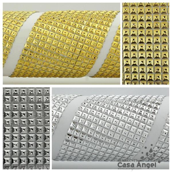 PASAMANERÍA FILAS TACHAS PIRAMIDALES PVC 105mm