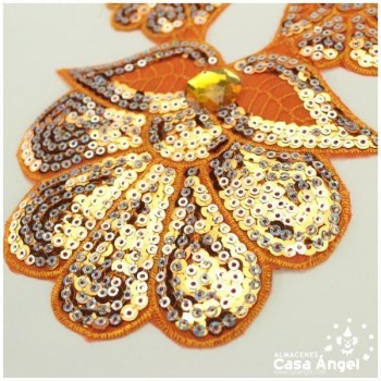 CUELLO TERMOADHESIVO NARANJA CON LENTEJUELAS Y PIEDRAS SERIE BEGOÑA