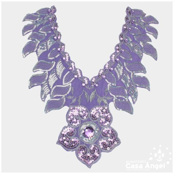 CUELLO TERMOADHESIVO LILA CON LENTEJUELAS Y PIEDRAS SERIE GARDENIA