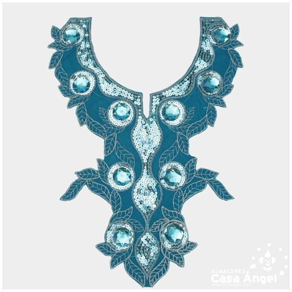 CUELLO TERMOADHESIVO TURQUESA CON LENTEJUELAS Y PIEDRAS SERIE PETUNIA