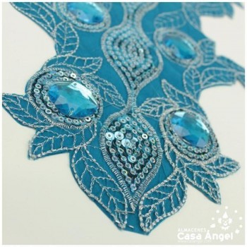 CUELLO TERMOADHESIVO TURQUESA CON LENTEJUELAS Y PIEDRAS SERIE PETUNIA