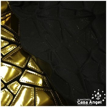 TERCIOPELO NEGRO CON PLACAS DORADAS DE ACETATO BORDADO SERIE DRACHEN 140cm